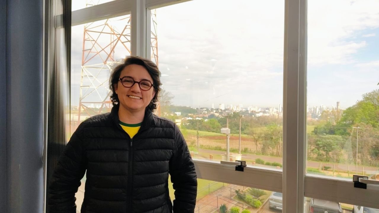 Carla Ayres propõe políticas para mulheres e desenvolvimento do Oeste em visita ao região