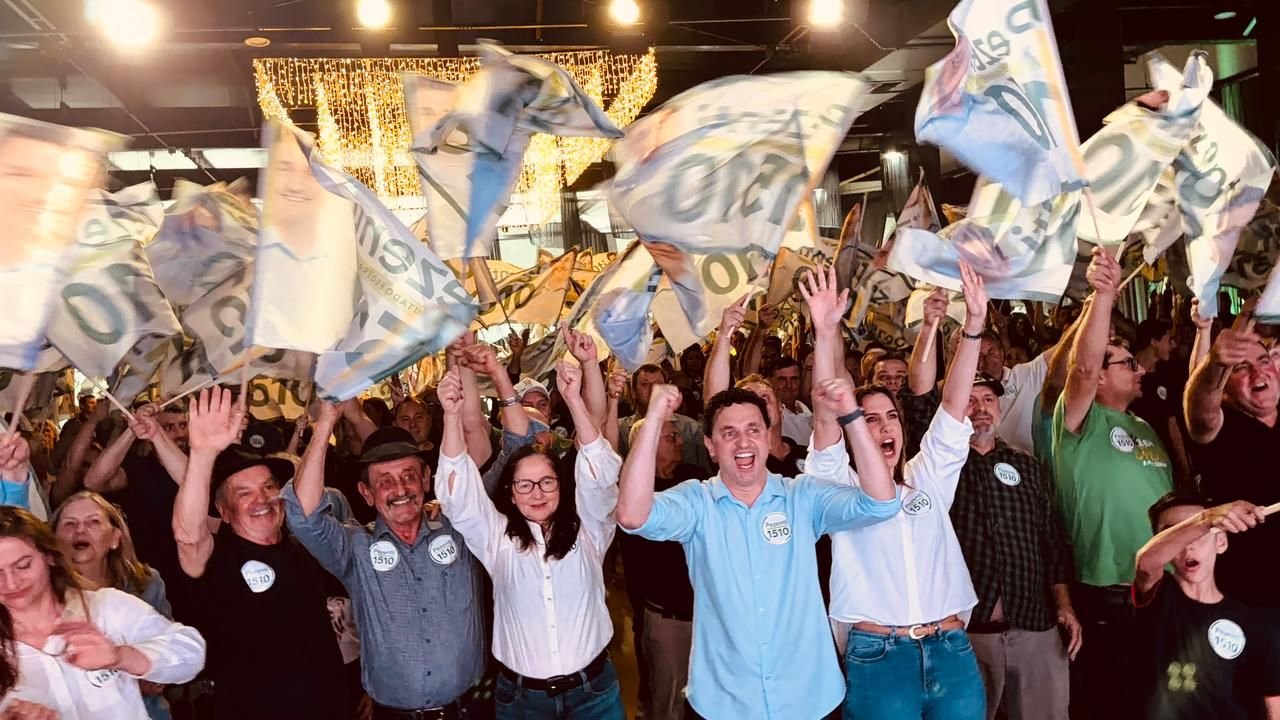 Pezenti reúne mais de mil pessoas em lançamento de candidatura à reeleição em Ituporanga