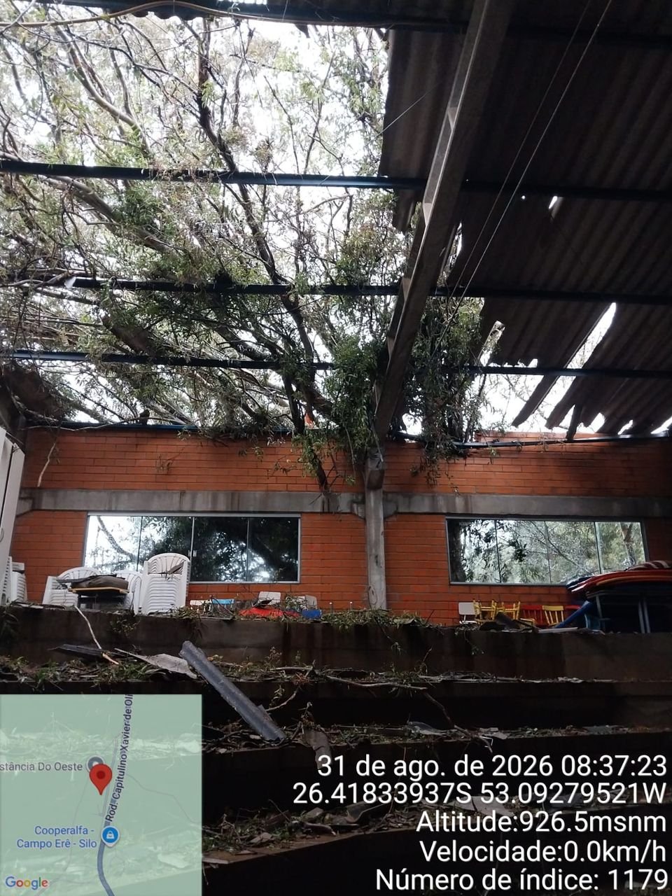 Granizo causa estragos em Campo Erê, atingindo 30 famílias
