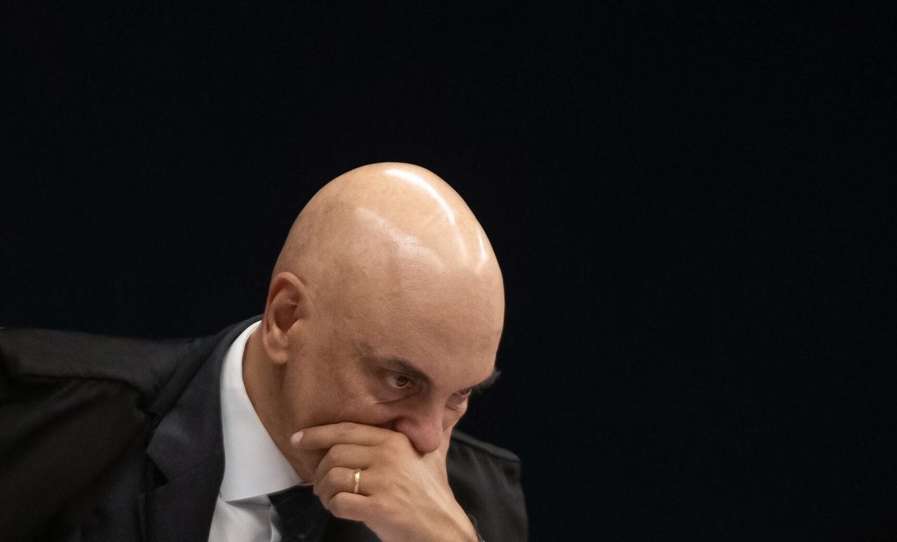 Metadados da PF revelam edição de contrato de R$ 131,2 milhões do Banco Master