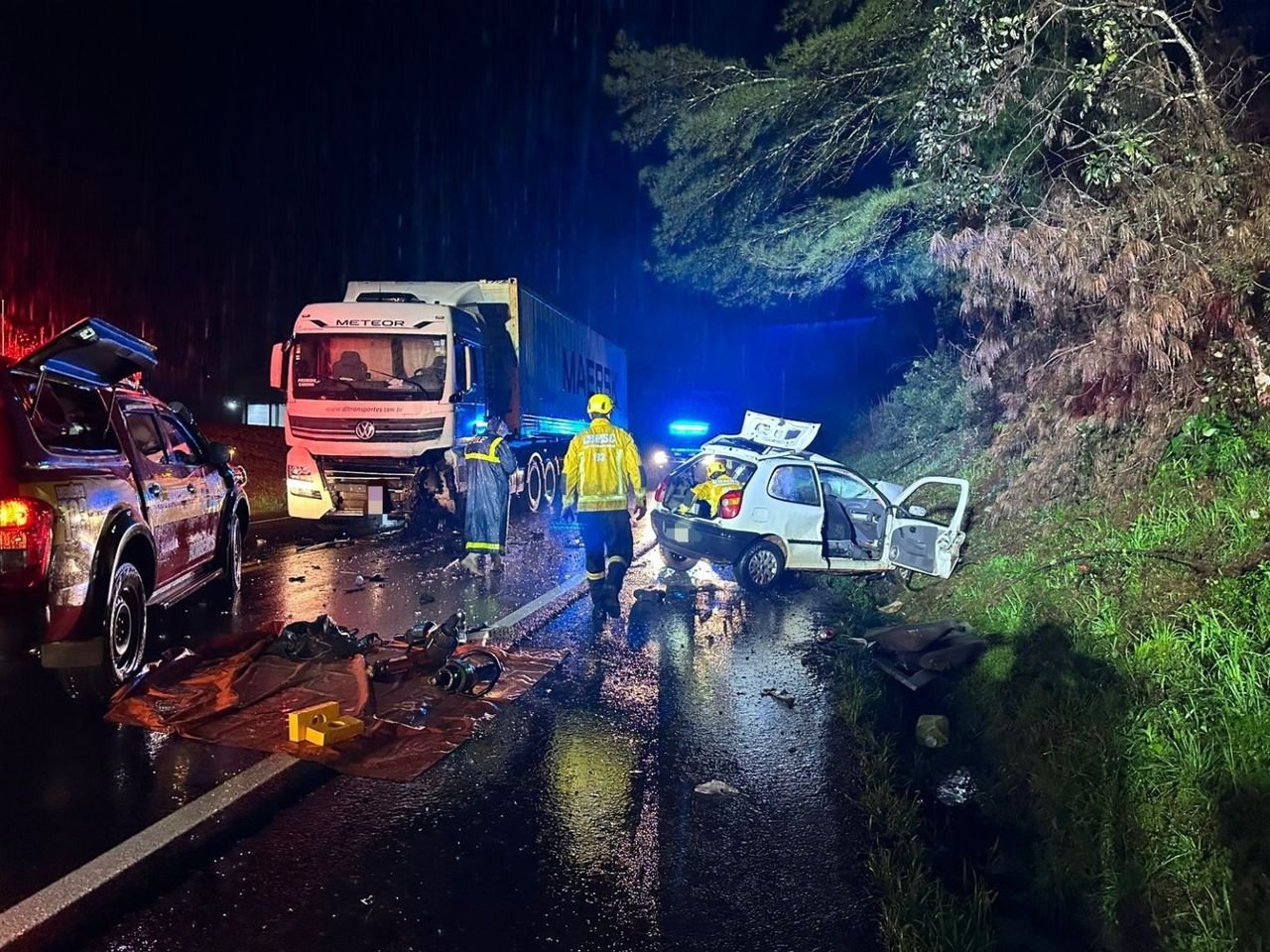 Tragédia na BR-470: colisão frontal em Brunópolis deixa três mortos