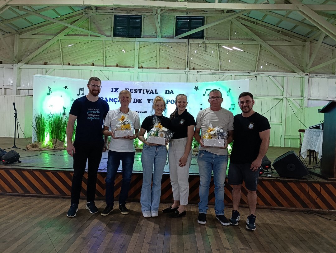Festival da Canção Estudantil define classificados para a grande final em Tunápolis