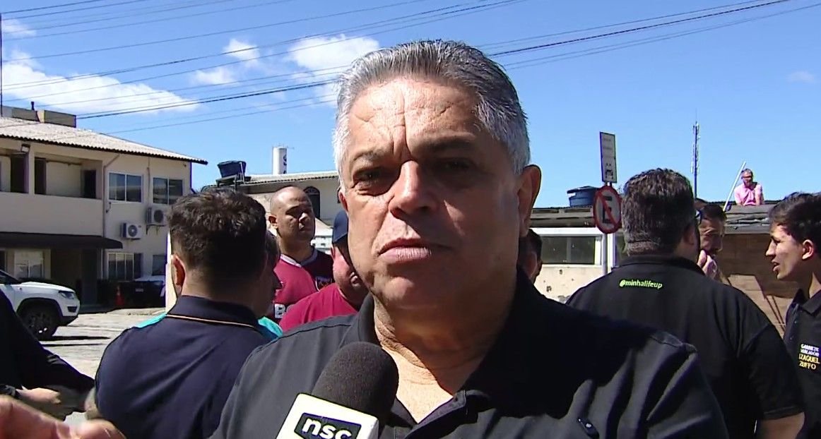João Rodrigues visita Biguaçu após chuvas e discute políticas públicas