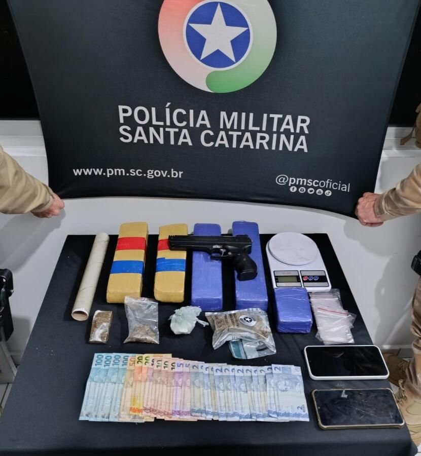 PM prende suspeitos e apreende drogas em Guaraciaba e São José do Cedro