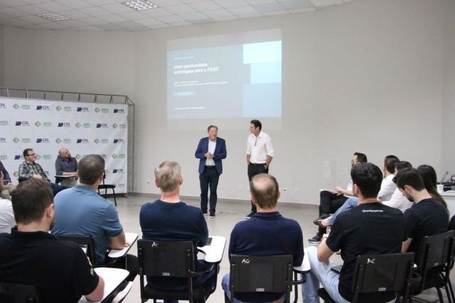 Maravilha busca unidade do SESI/SENAI com apoio de lideranças locais