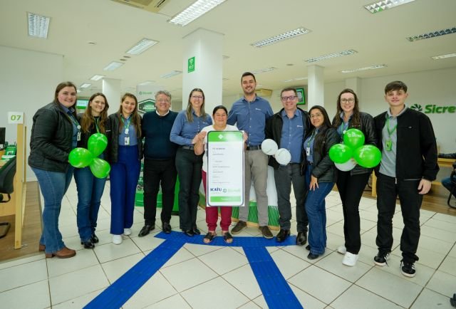 Associada do Sicredi em São Carlos/SC é premiada em sorteio do Seguro de Vida