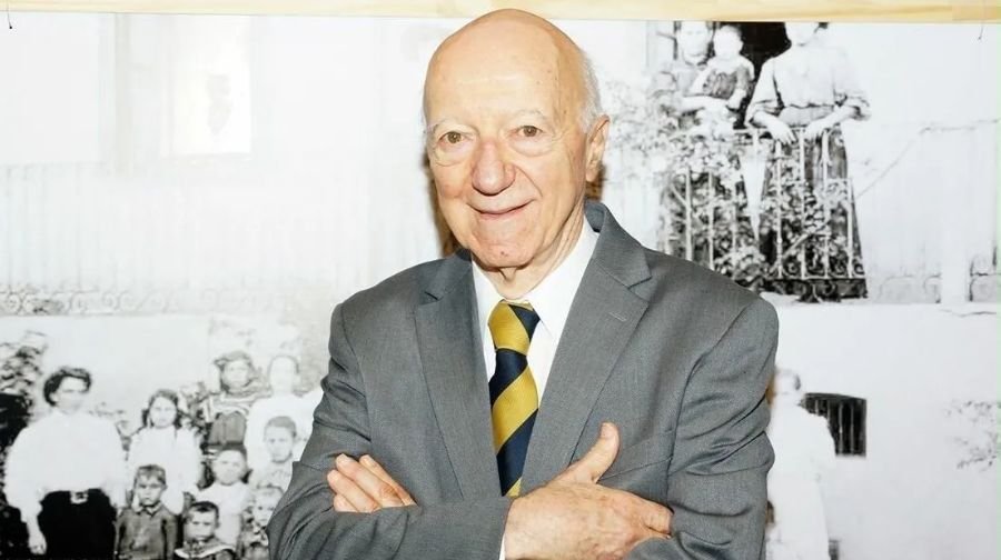 Morre Claudio Carsughi, referência do jornalismo esportivo e automobilístico