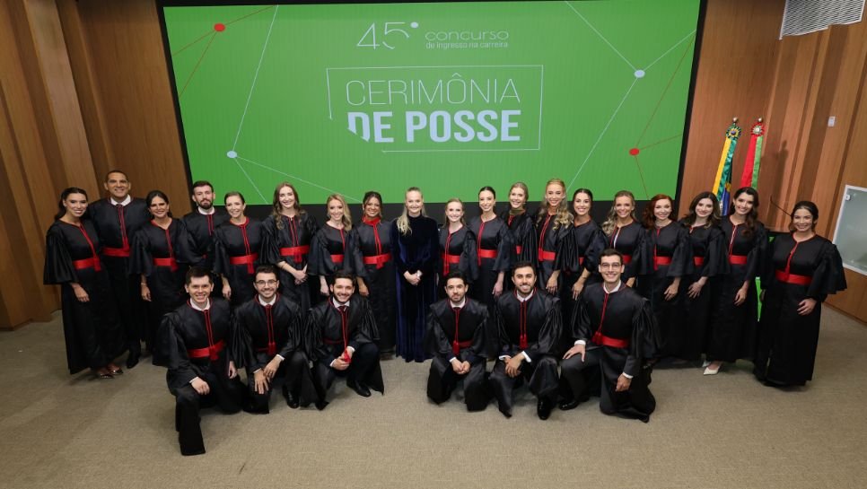 MPSC empossa 24 novos promotores de Justiça em Santa Catarina