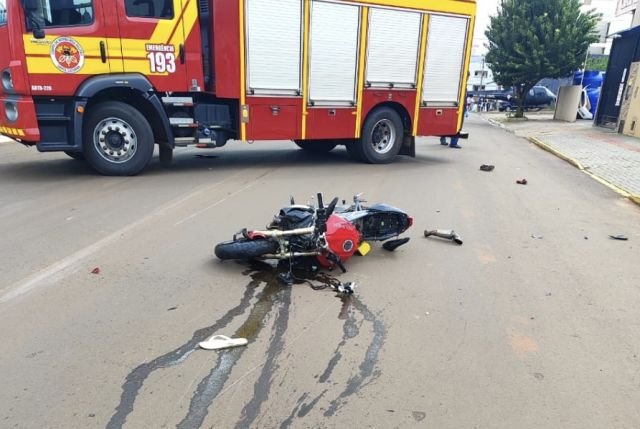 Dois acidentes com motocicletas deixam dois mortos e dois feridos em Chapecó
