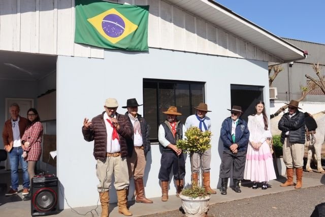 Semana Farroupilha é aberta com homenagens e cavalgada em Maravilha