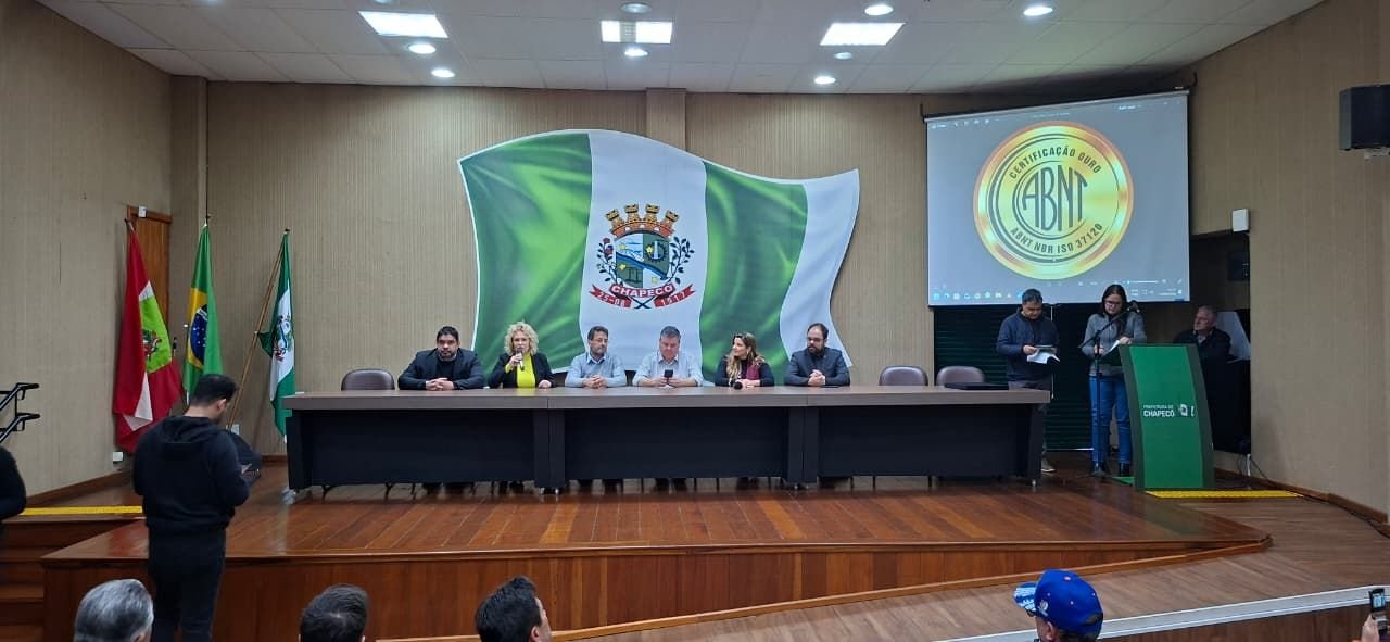 Chapecó é a primeira cidade de SC a receber selo ouro da ABNT com certificação ISO 37120