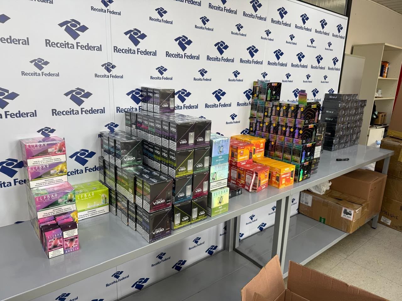 Apreensão de R$ 13 milhões em mercadorias irregulares em Abelardo Luz/SC