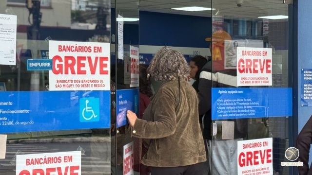 Greve dos Funcionários da Caixa chega ao 14º dia após rejeição de propostas