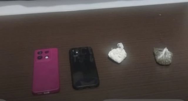 Casal é preso por tráfico de drogas após perseguição em Maravilha