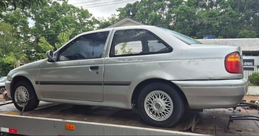 Homem é preso após furtar veículo e ameaçar a própria mãe em São Miguel do Oeste