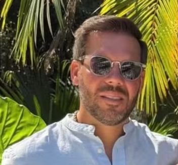 Empresário é morto a tiros na frente da família em Palhoça