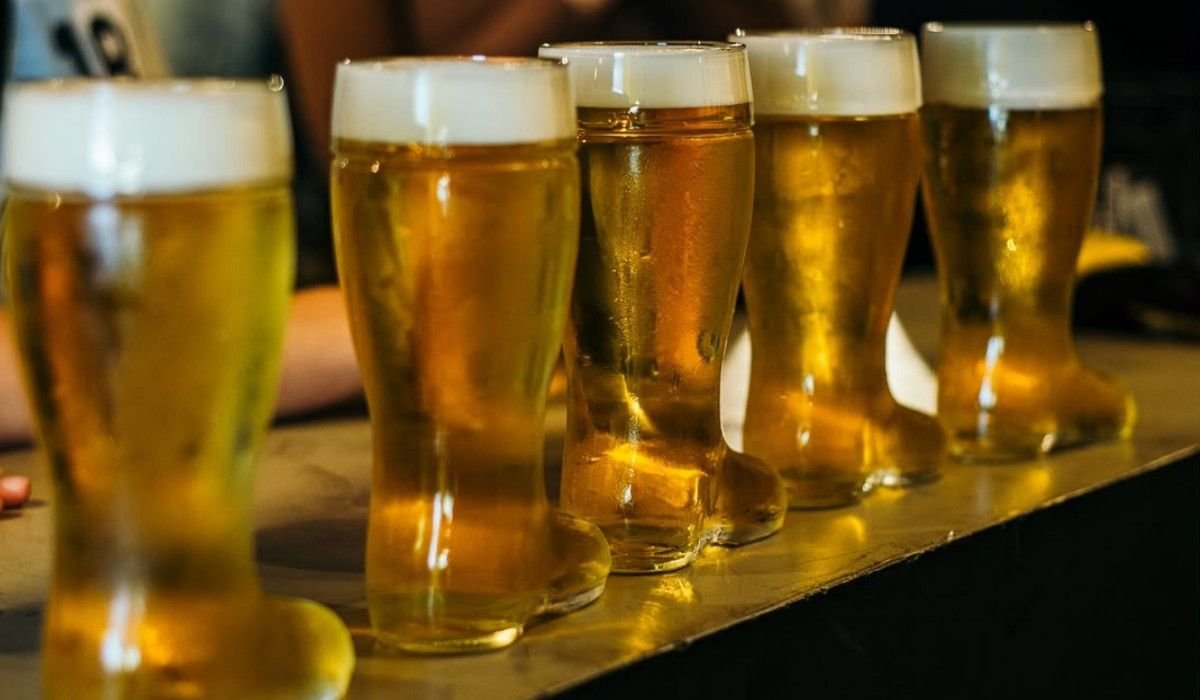 Bebidas alcoólicas liberadas em SC durante as eleições de 2026 neste domingo