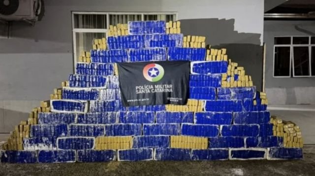 Polícia apreende 1,4 tonelada de maconha e prende seis em Barra Velha