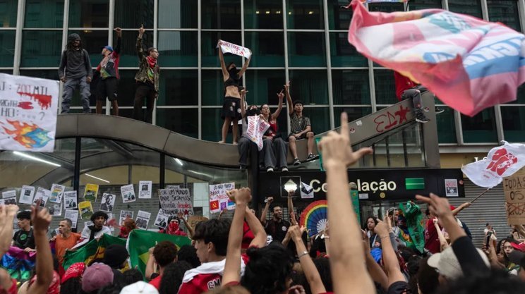 BOCA NO TROMBONE - Por Euclides Staub