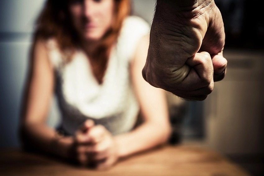 Homem de Palmitos deve participar de grupo reflexivo após ameaças à esposa e filho