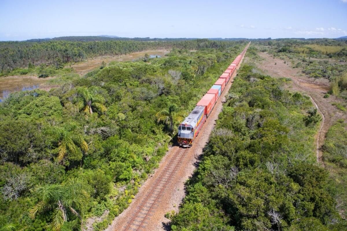 Ferrovia ligando Oeste ao Litoral é destaque em propostas de logística em SC
